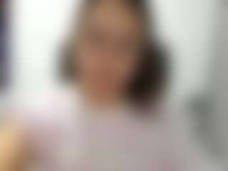 Live cam show with Dulce Maria - Glasses on Camsoda