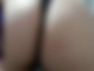 Live cam show with Dulce Maria - Spank MILF on Camiplay Live
