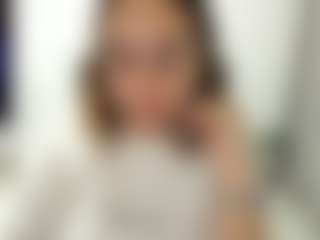 Live cam show with Dulce Maria - Glasses on fapnchat