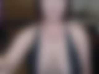 Live cam show with sweetpeash - Shower on livesuperchat.net