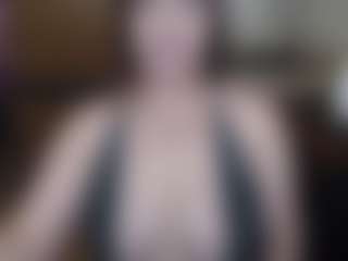 Live cam show with sweetpeash - Shower on Camsoda