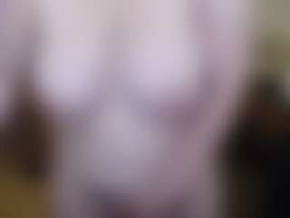 sweetpeash's Live Sex Cam Show