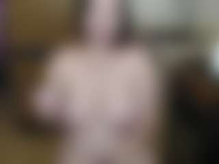 Live cam show with sweetpeash - Normal on SxyPornLive