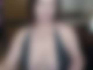 Live cam show with sweetpeash - Shower on Camsoda