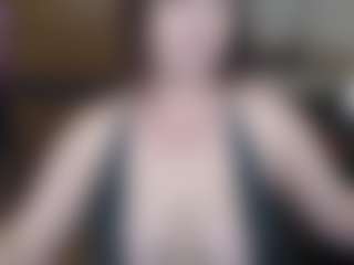 Live cam show with sweetpeash - Shower on Milfs Live