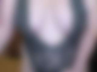Live cam show with sweetpeash - Green Eyes on Camsoda