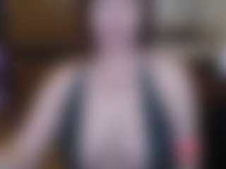 Live cam show with sweetpeash - Smoking on Camsoda