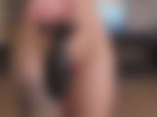 Live cam show with BeatrizDoll - Anal on livesuperchat.net