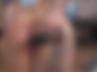 Live cam show with BeatrizDoll - Cute on UwU Esports