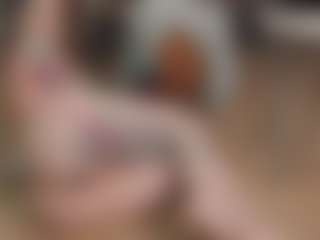 Live cam show with BeatrizDoll - Amateur on SmokeAndPoke