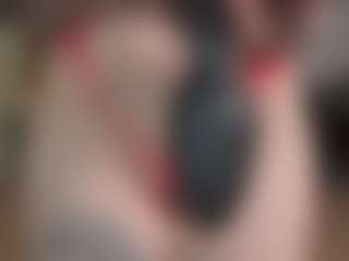 Live cam show with BeatrizDoll - Asshole on Livezox
