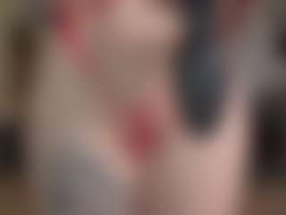 Live cam show with BeatrizDoll - Red Hair Amateur on Fling VIP Chat