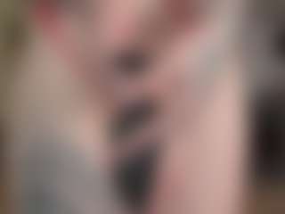 Live cam show with BeatrizDoll - Bedroom on CamwithHer