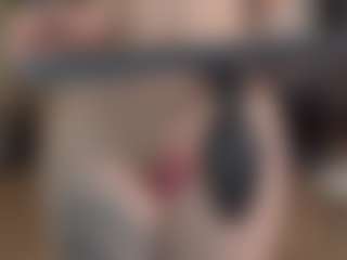 Live cam show with BeatrizDoll - Spank Red Hair on Camsoda