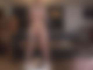 BeatrizDoll's Live Sex Cam Show