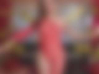 Live cam show with BeatrizDoll - Tease Red Hair on Camming Site