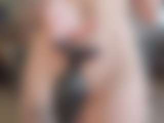 Live cam show with BeatrizDoll - Cosplay on xDating