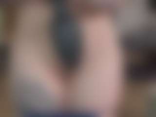 Live cam show with BeatrizDoll - Butt Plug on Fling VIP Chat