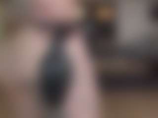 Live cam show with BeatrizDoll - Butt Plug on fapnchat