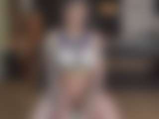 Live cam show with BeatrizDoll - Glasses on Sweet Sext