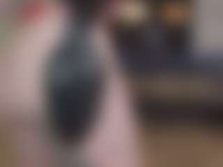 Live cam show with BeatrizDoll - Big Tits on Camsoda