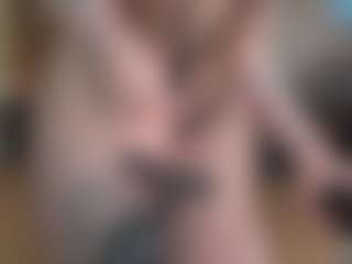 Live cam show with BeatrizDoll - Dildo on Dolls Live