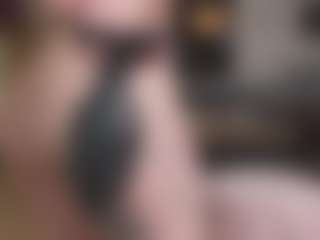 BeatrizDoll's Live Sex Cam Show