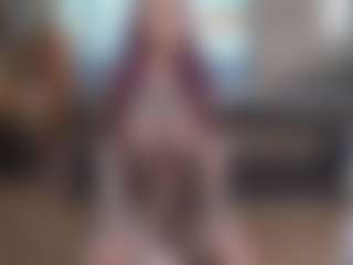 Live cam show with BeatrizDoll - Big Ass on sexylive.show