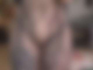 BeatrizDoll's Live Sex Cam Show
