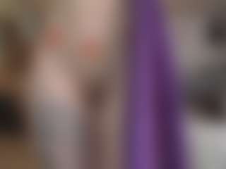 Live cam show with BeatrizDoll - Red Hair Blowjob on Camsoda