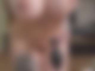 Live cam show with BeatrizDoll - Red Hair Dildo on sexylive.show
