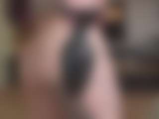 Live cam show with BeatrizDoll - Cosplay BBW on Livezox