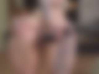 Live cam show with BeatrizDoll - BBW on EXY