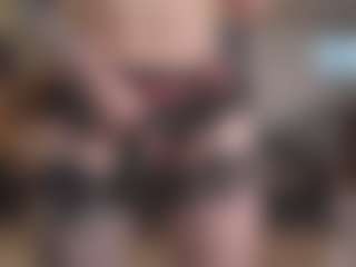 Live cam show with BeatrizDoll - Petite on CamClone