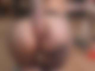 Live cam show with BeatrizDoll - Glasses on Camversity