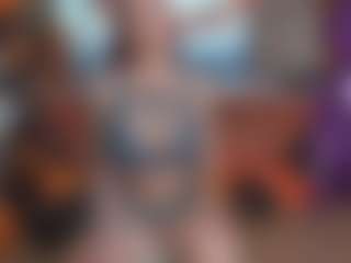 Live cam show with BeatrizDoll - Red Hair HD on Camsoda