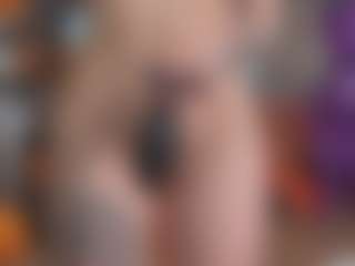 Live cam show with BeatrizDoll - BBW on Camsoda