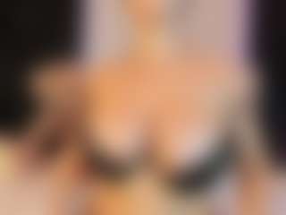 Live cam show with abbyy-lopez - Brown Eyes on Hubzter Live