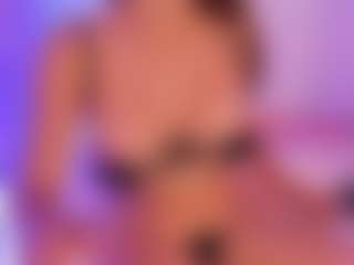 BritneeyDiamond's Live Sex Cam Show