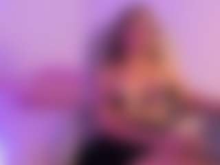 BritneeyDiamond's Live Sex Cam Show