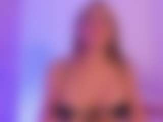 BritneeyDiamond's Live Sex Cam Show