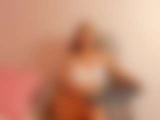 BritneeyDiamond's Live Sex Cam Show