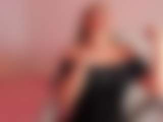 BritneeyDiamond's Live Sex Cam Show
