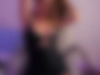 BritneeyDiamond's Live Sex Cam Show