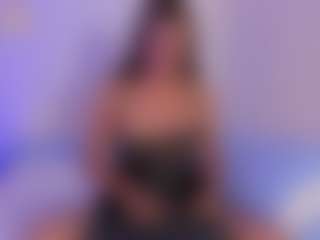 BritneeyDiamond's Live Sex Cam Show