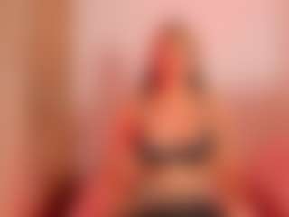 BritneeyDiamond's Live Sex Cam Show