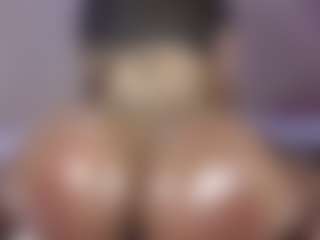 JollyMami's Live Sex Cam Show