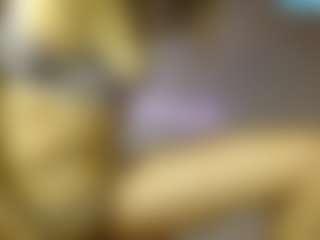 JollyMami's Live Sex Cam Show