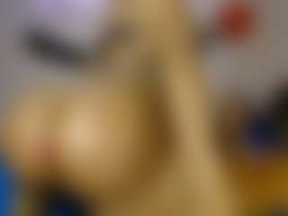 JollyMami's Live Sex Cam Show
