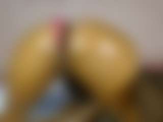 JollyMami's Live Sex Cam Show